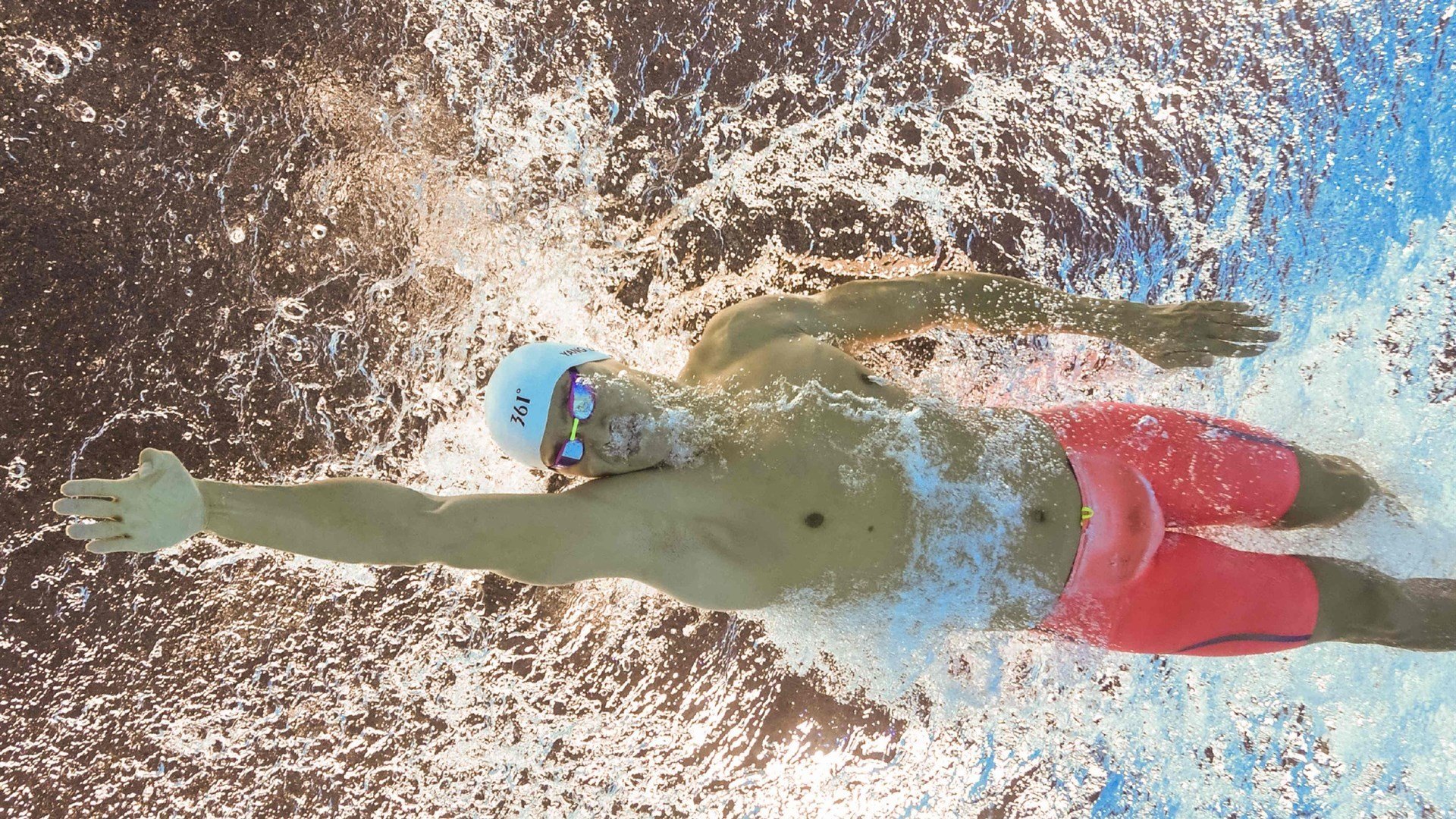 开云体育中国-网坛变局，从拉沃尔杯的团队英雄到年终总决赛的孤独战场—鲁德的惊艳与启示